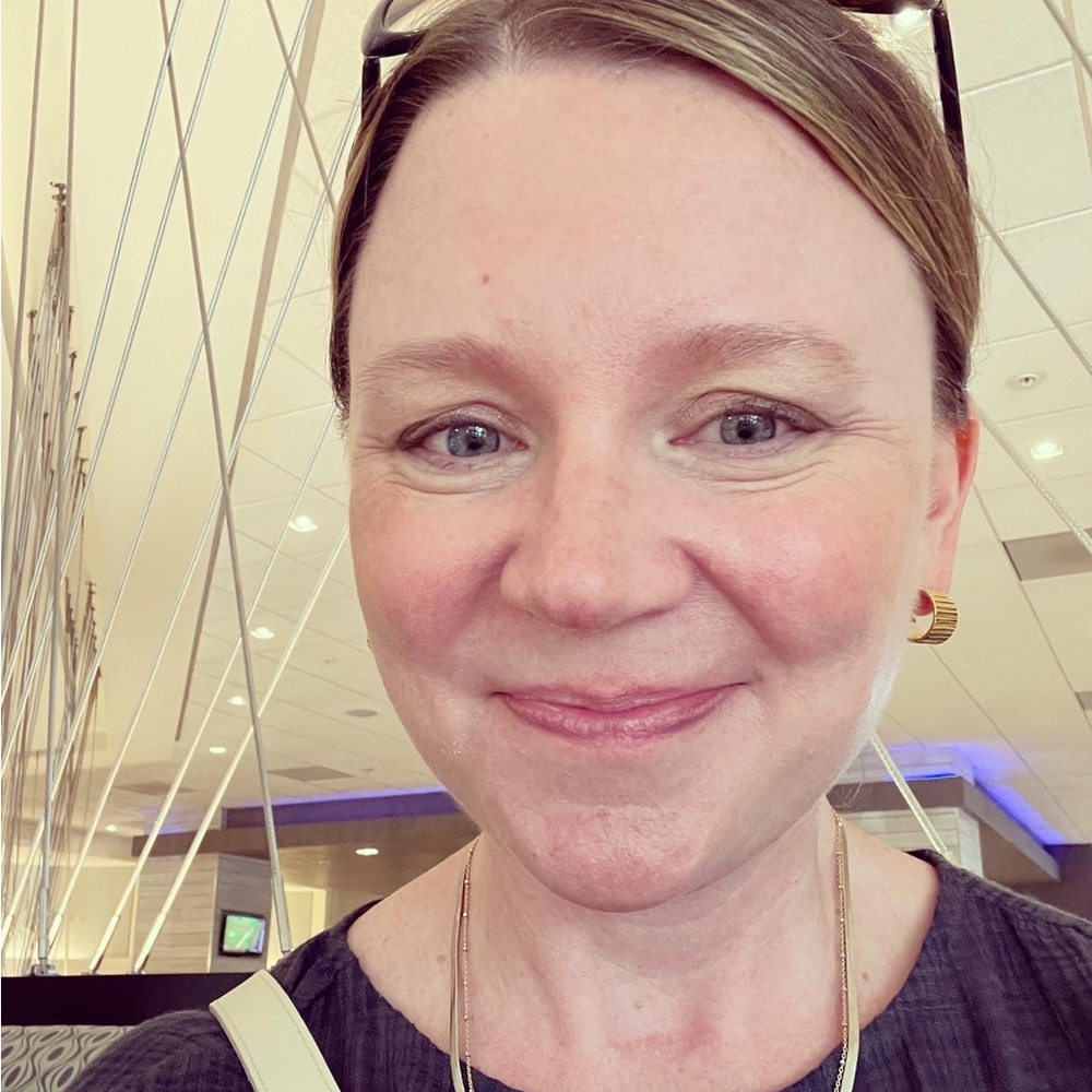 Meet your Posher, Sarah